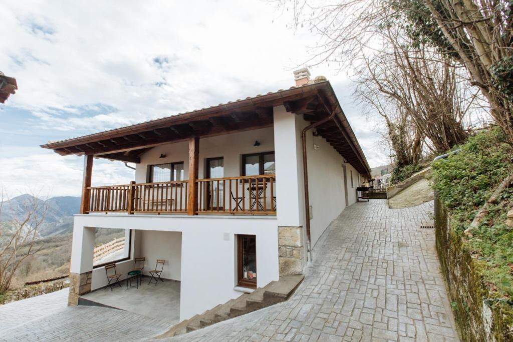 Apartamento Tiu Enrique 3 Onís Exterior foto